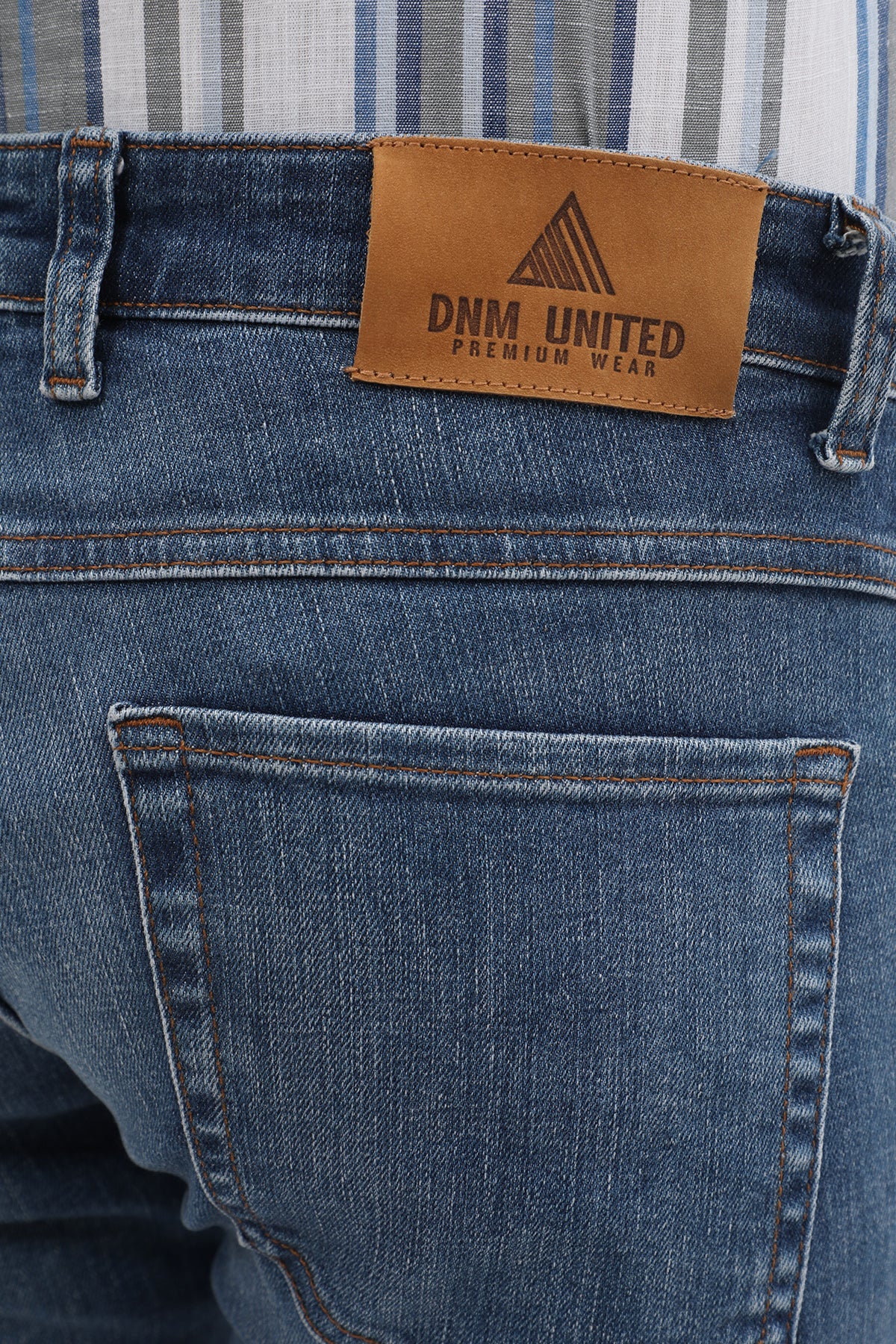 جينز Slim Fit من DNM UNITED - لون أزرق سماوي - Image 5
