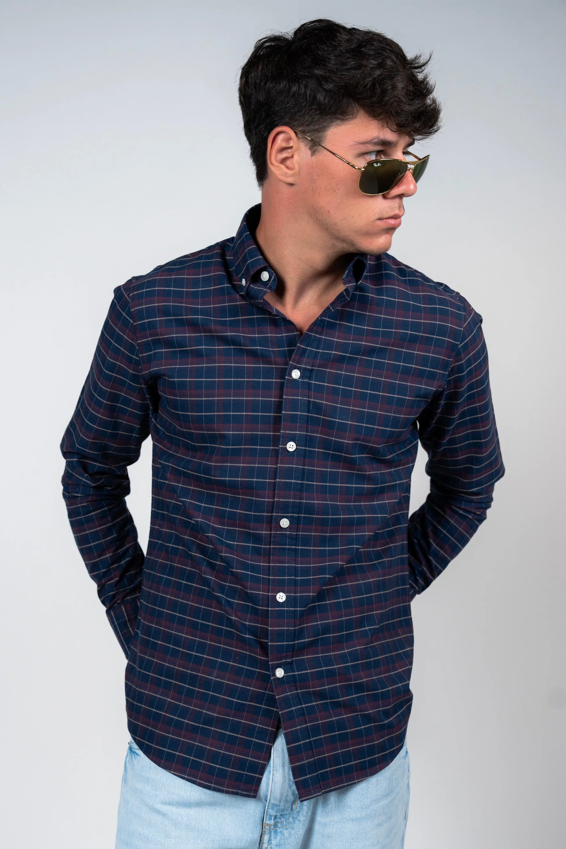 قميص كاروهات بقبة بأزرار من SHIRTSPRO - لون بنفسجي داكن  - Image 2