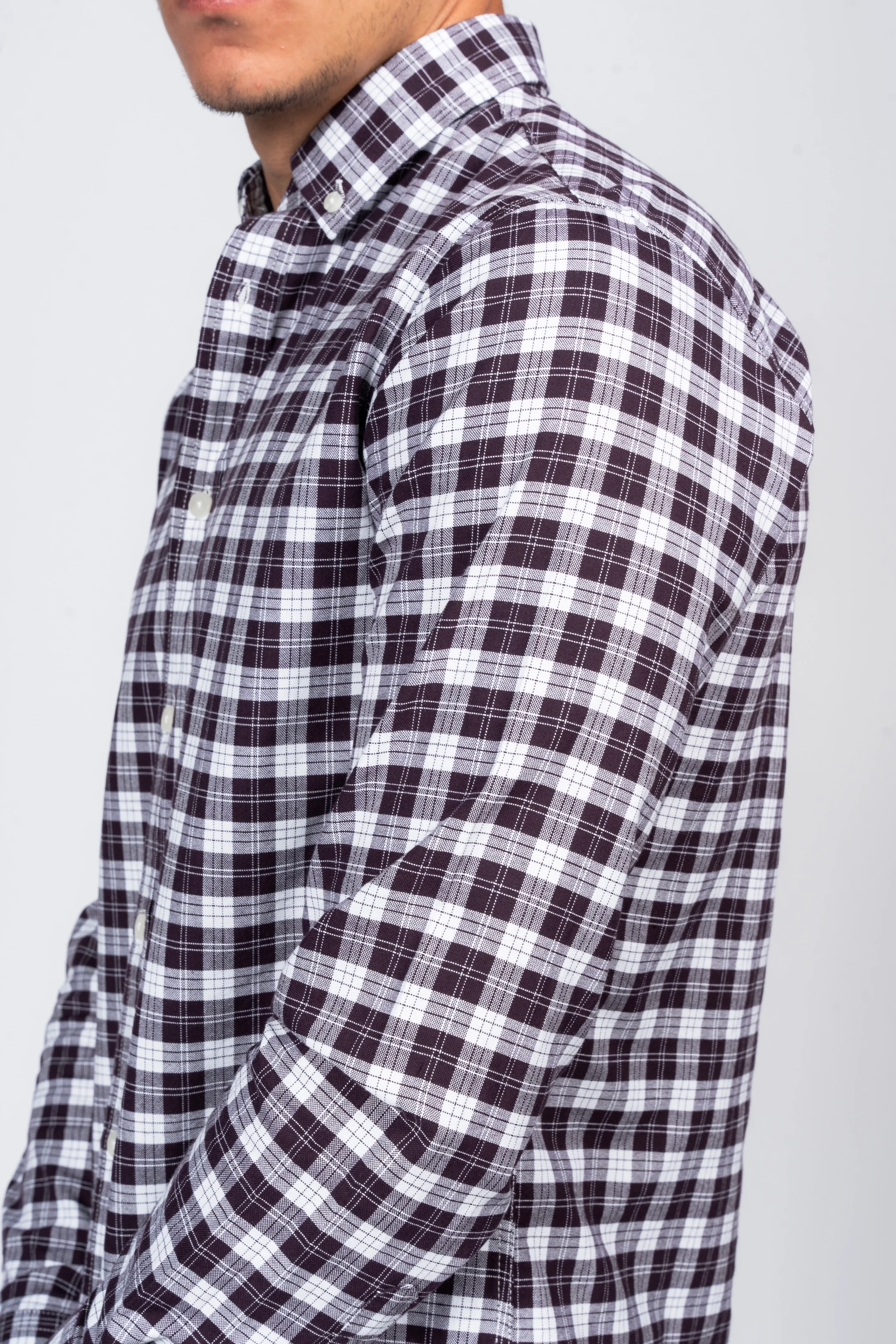 قميص كاروهات بقبة بأزرار من SHIRTSPRO - لون أرجواني