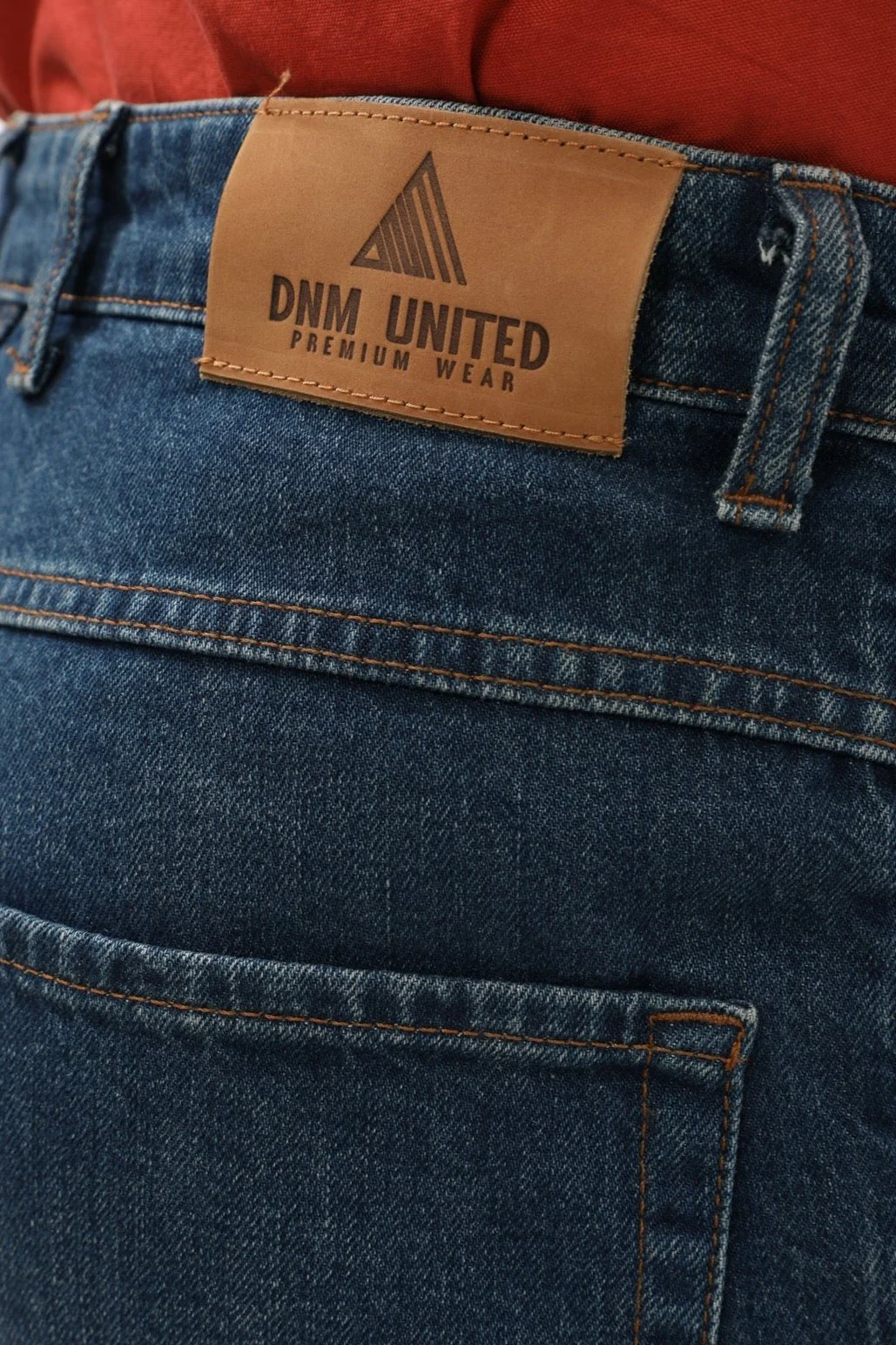جينز Slim Fit من DNM UNITED - لون أزرق غامق باهت - Image 3