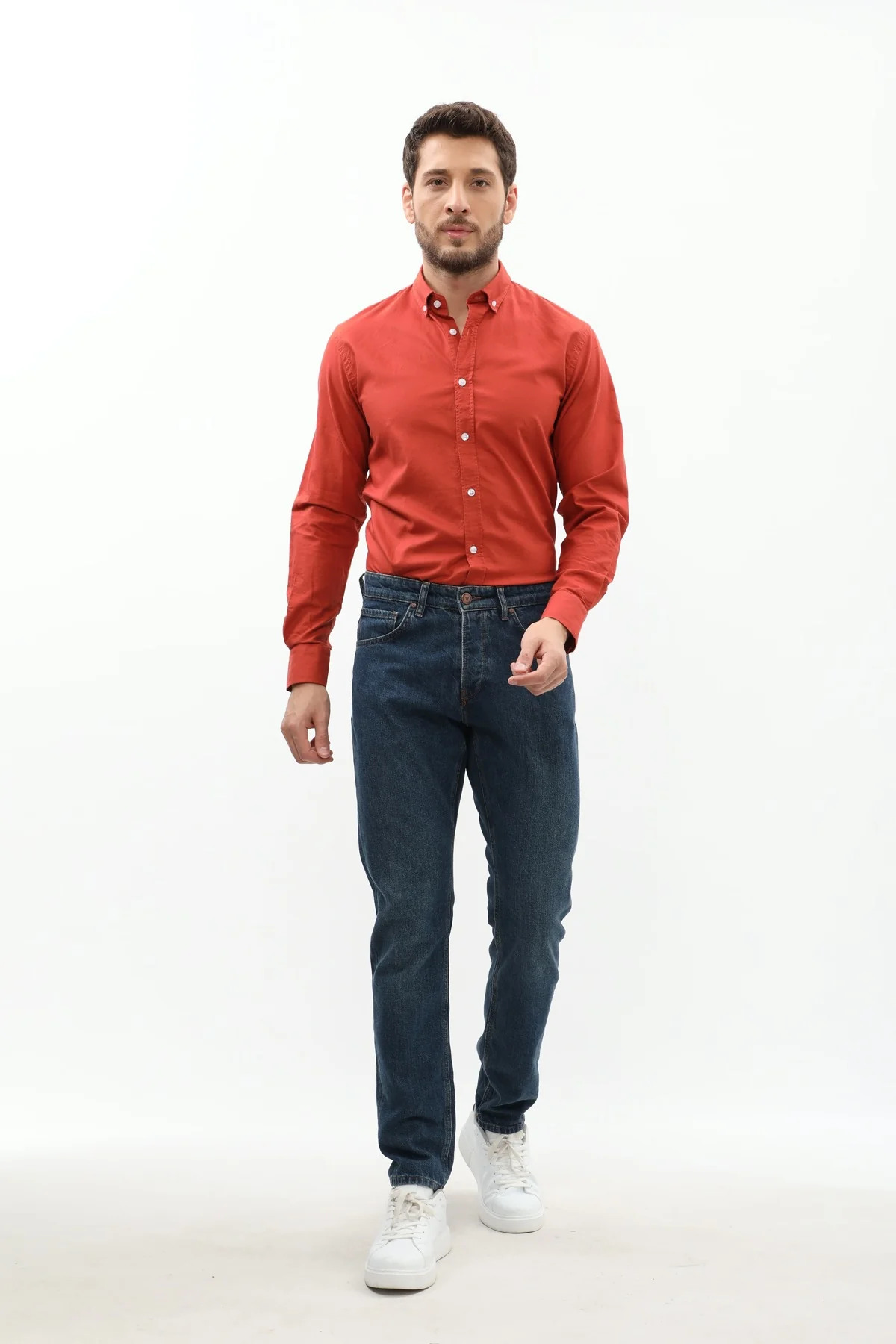 جينز Slim Fit من DNM UNITED - لون أزرق غامق باهت - Image 4