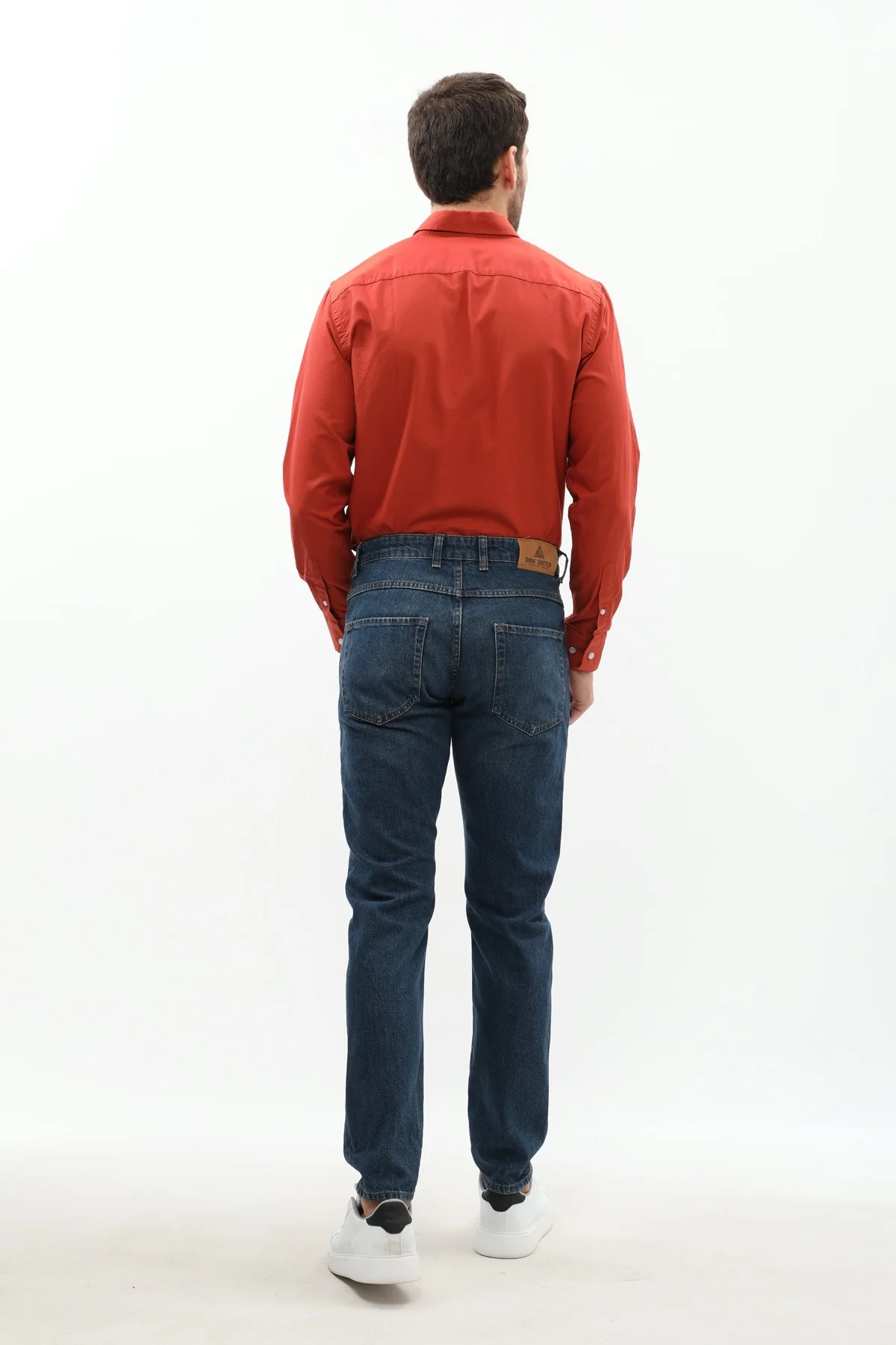 جينز Slim Fit من DNM UNITED - لون أزرق غامق باهت - Image 5