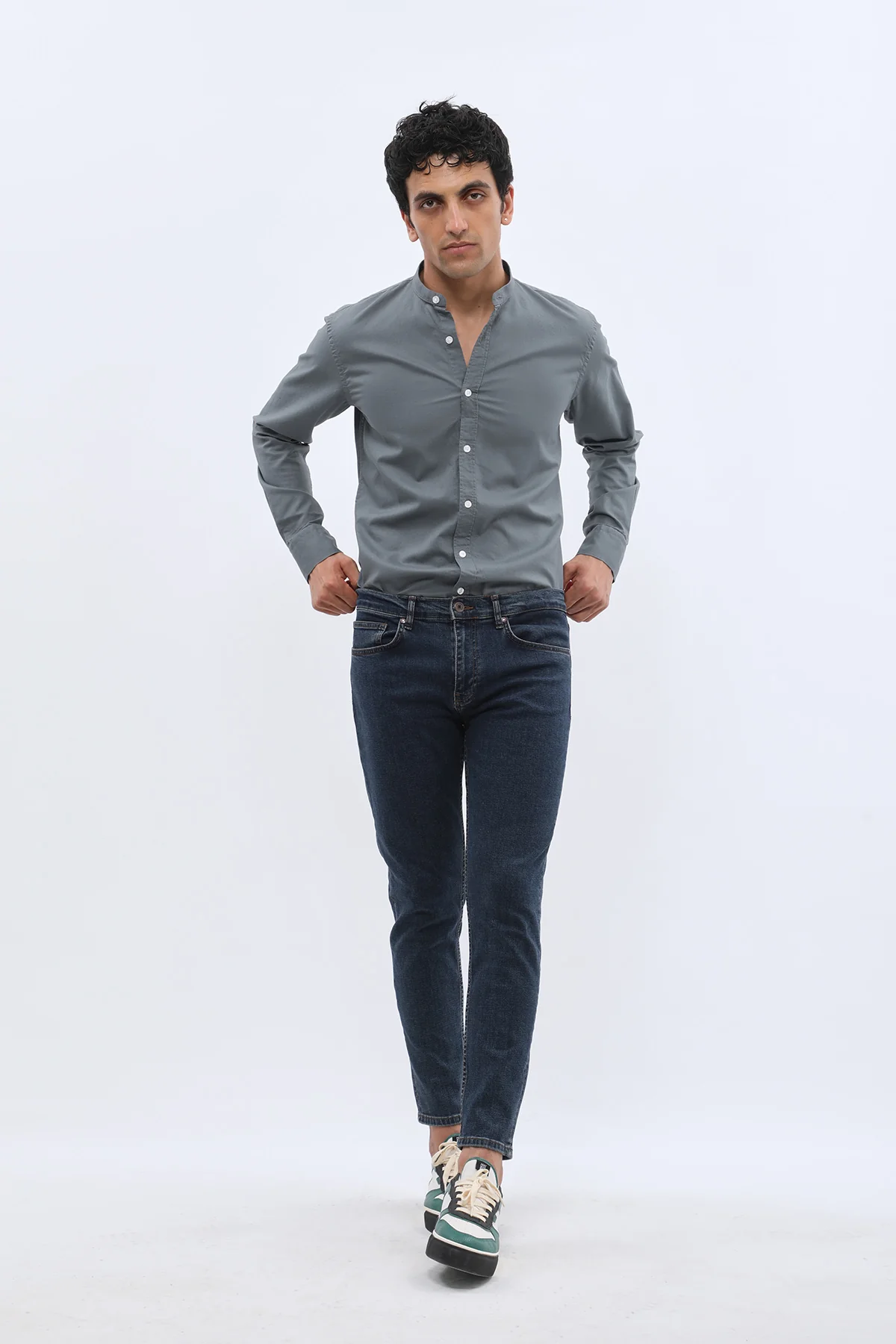جينز Boyfriend Slim Fit من JEANSPRO - لون أزرق فحمي - Image 5