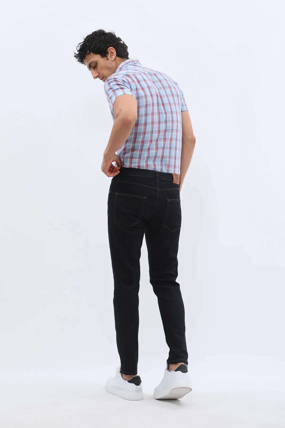 جينز Boyfriend Slim Fit من JEANSPRO - لون كحلي داكن - Image 8