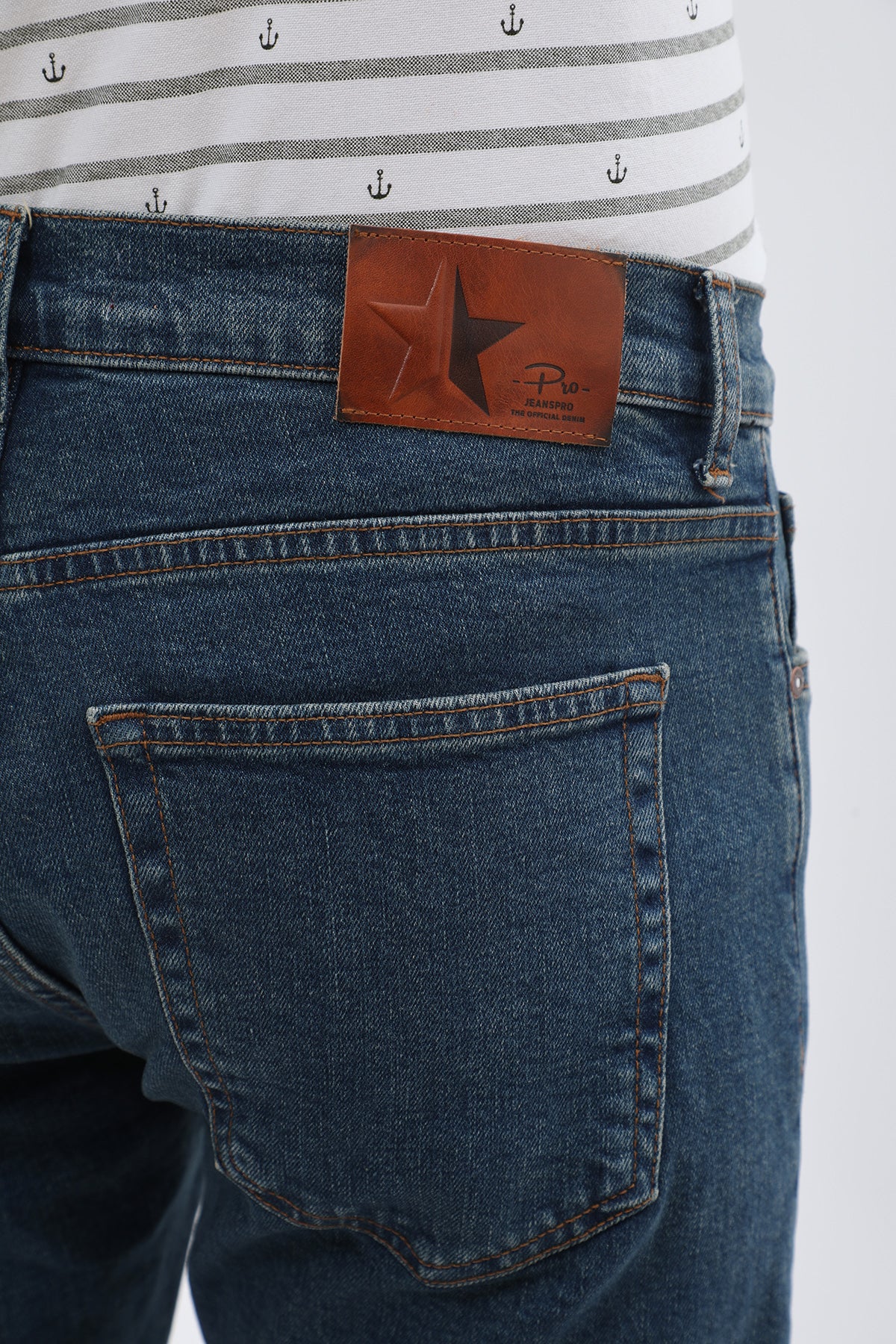 جينز Boyfriend Slim Fit من JEANSPRO - لون كحلي عتيق - Image 6