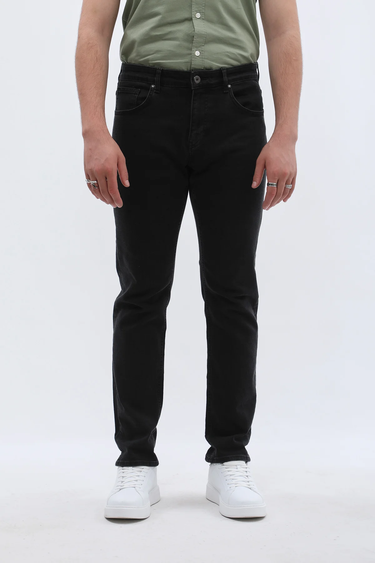 جينز Comfort Fit من JEANSPRO - لون أسود داكن