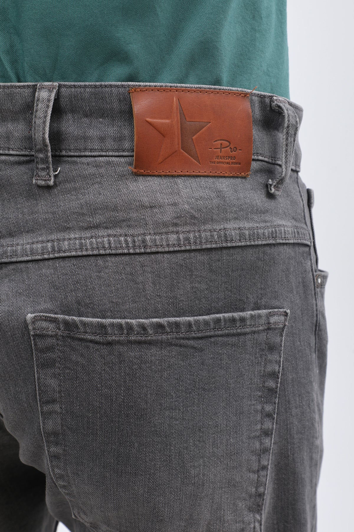 جينز Slim Fit من JEANSPRO - لون رمادي فاتح - Image 4