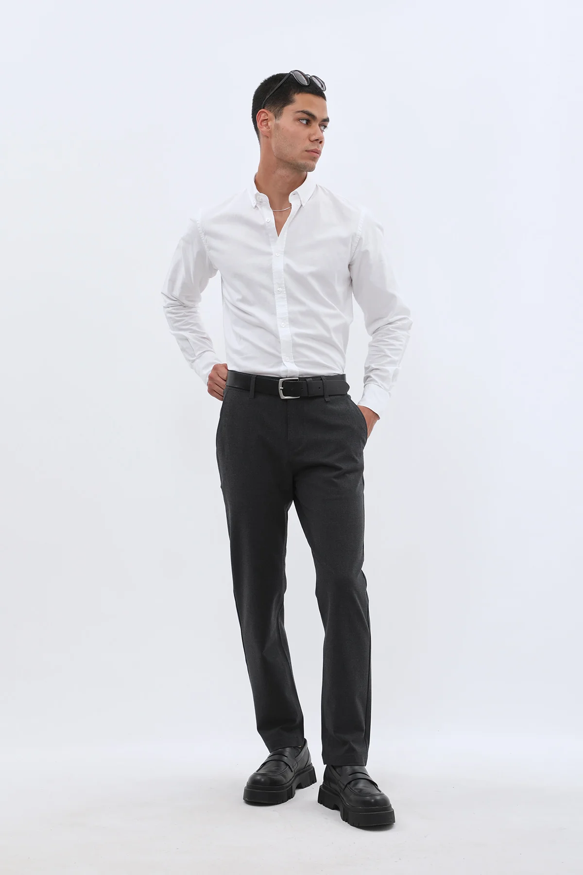 بنطلون تِكنيكال عملي ومريح من JEANSPRO - لون رمادي غامق - Image 2