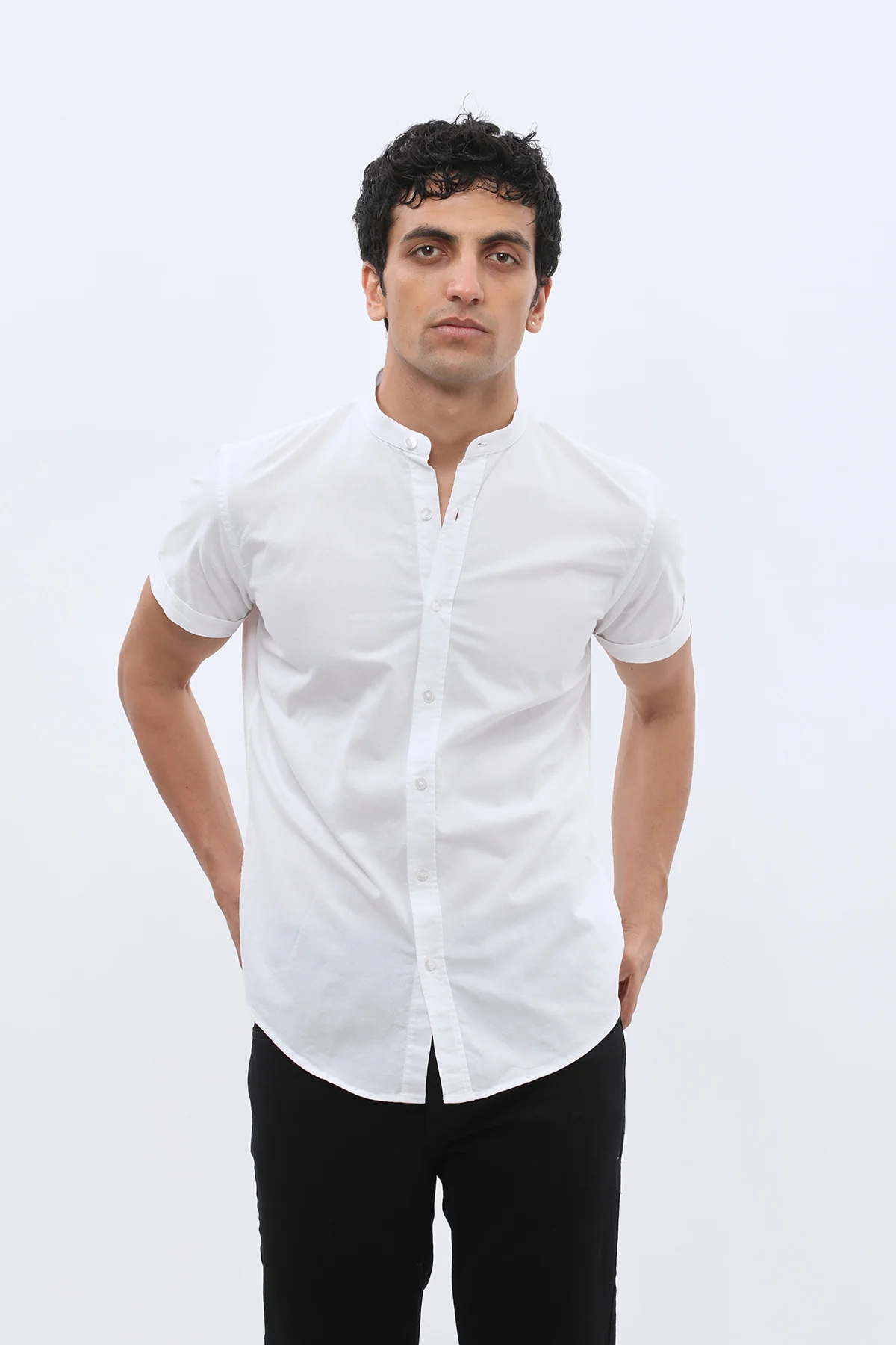 قميص أكسفورد بأكمام قصيرة وقبة ماندارين من SHIRTSPRO - لون أبيض - Image 4