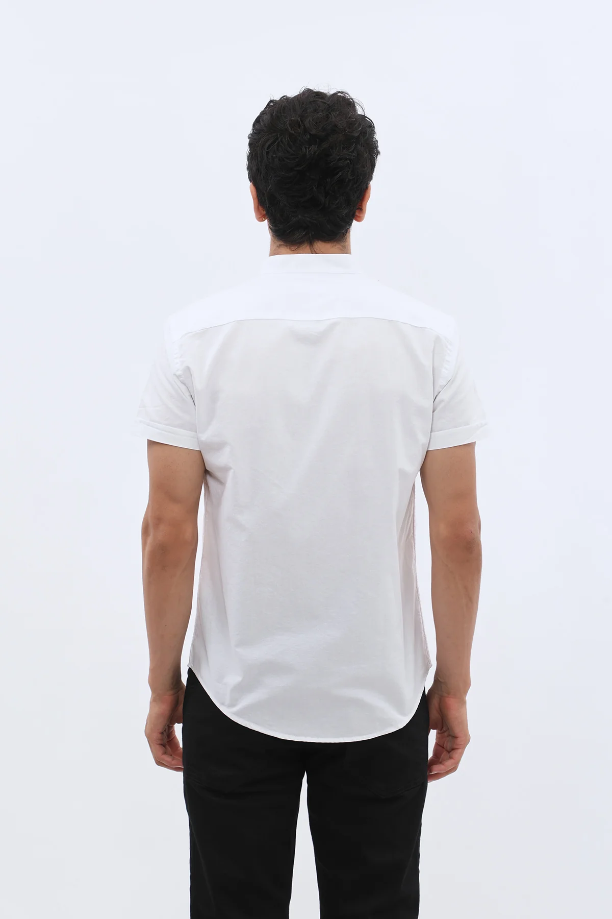 قميص أكسفورد بأكمام قصيرة وقبة ماندارين من SHIRTSPRO - لون أبيض - Image 5
