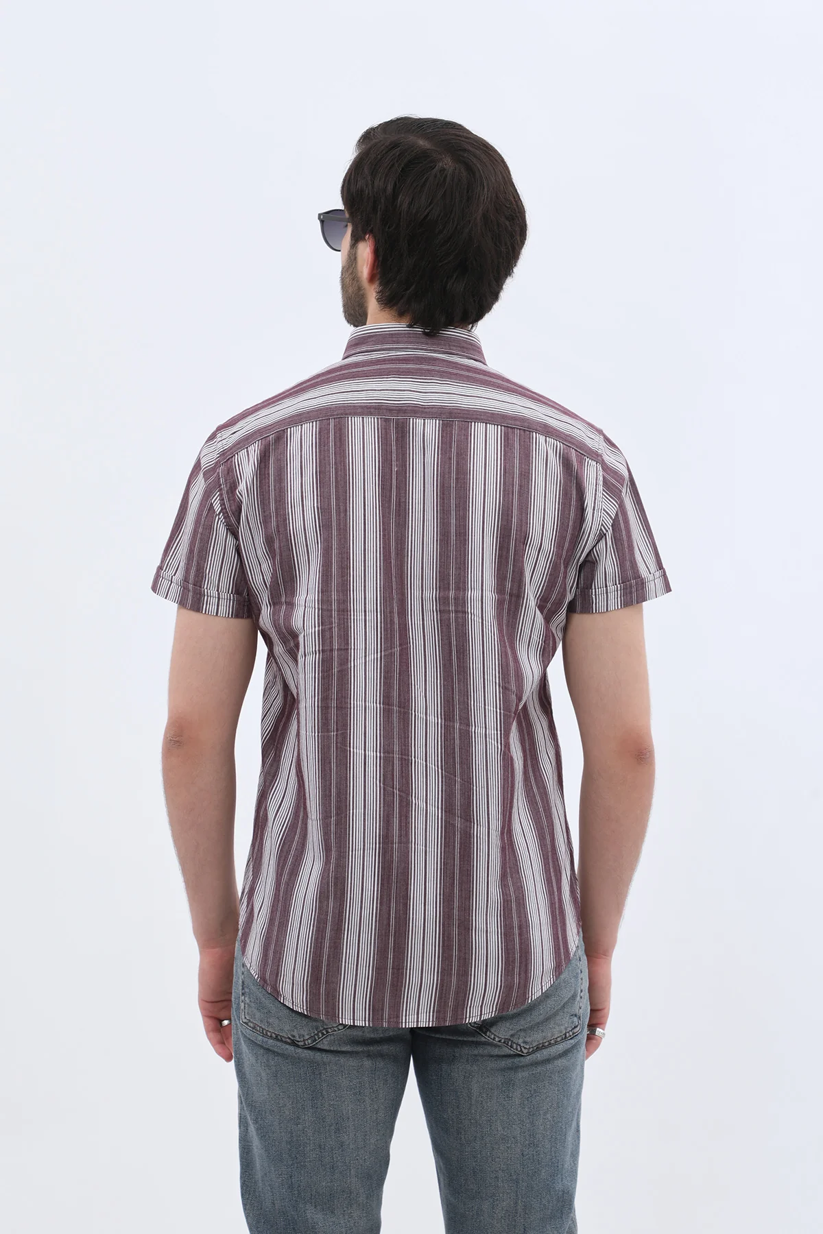 قميص مخطط بأكمام قصيرة وقبة بأزرار من SHIRTSPRO - لون أرجواني - Image 5