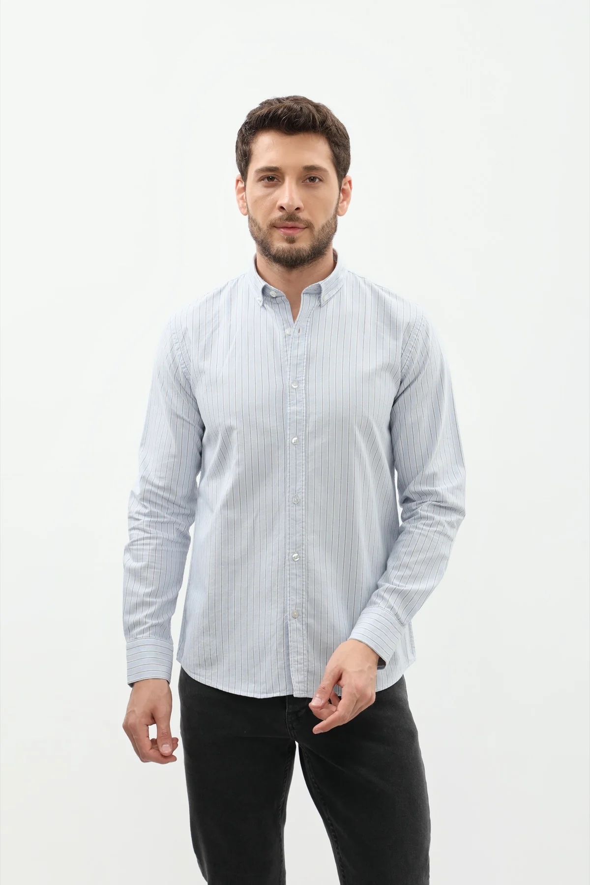 قميص مخطط بقبة بأزرار من SHIRTSPRO - لون ازرق فاتح - Image 2