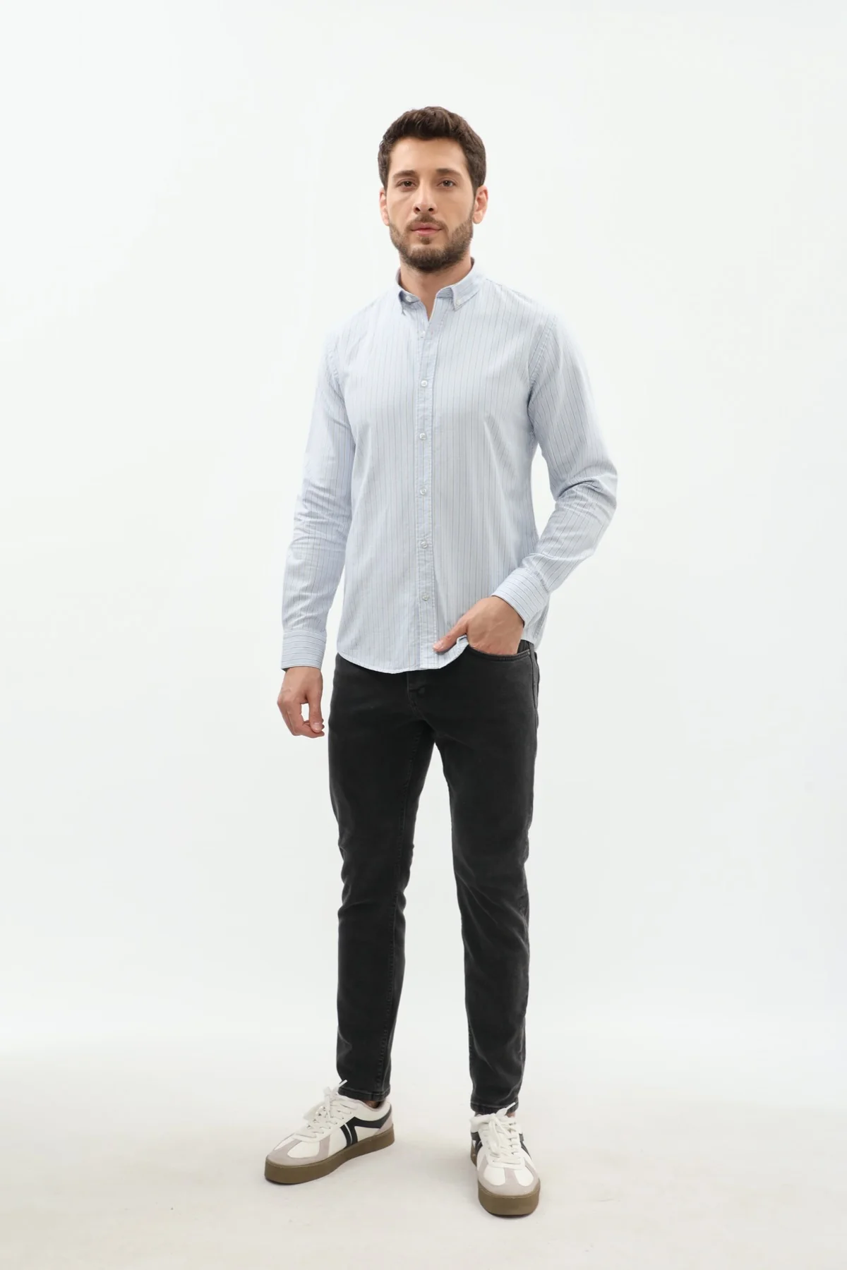قميص مخطط بقبة بأزرار من SHIRTSPRO - لون ازرق فاتح - Image 4