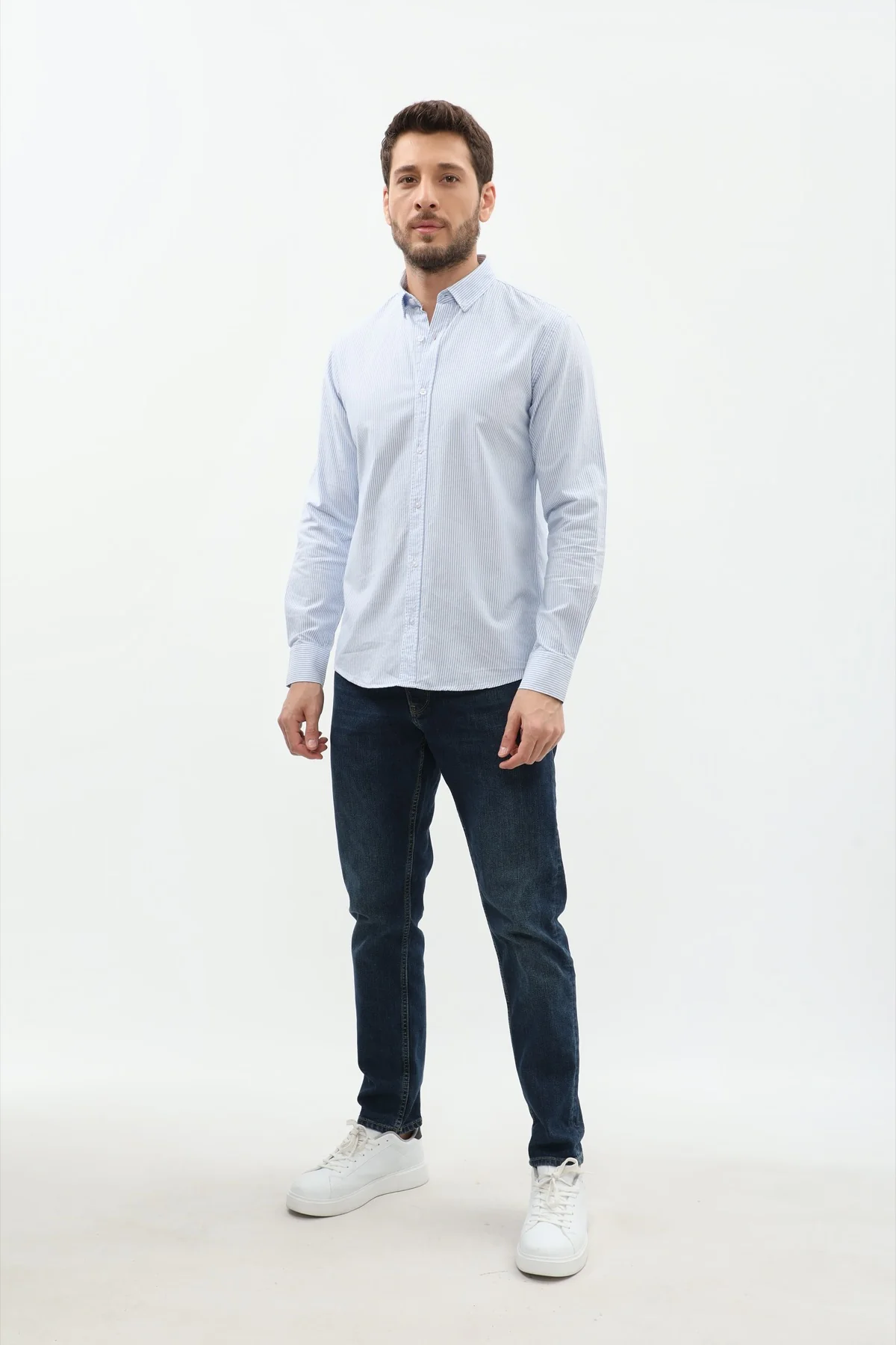 قميص مخطط بقبة بأزرار من SHIRTSPRO - لون أزرق - Image 3