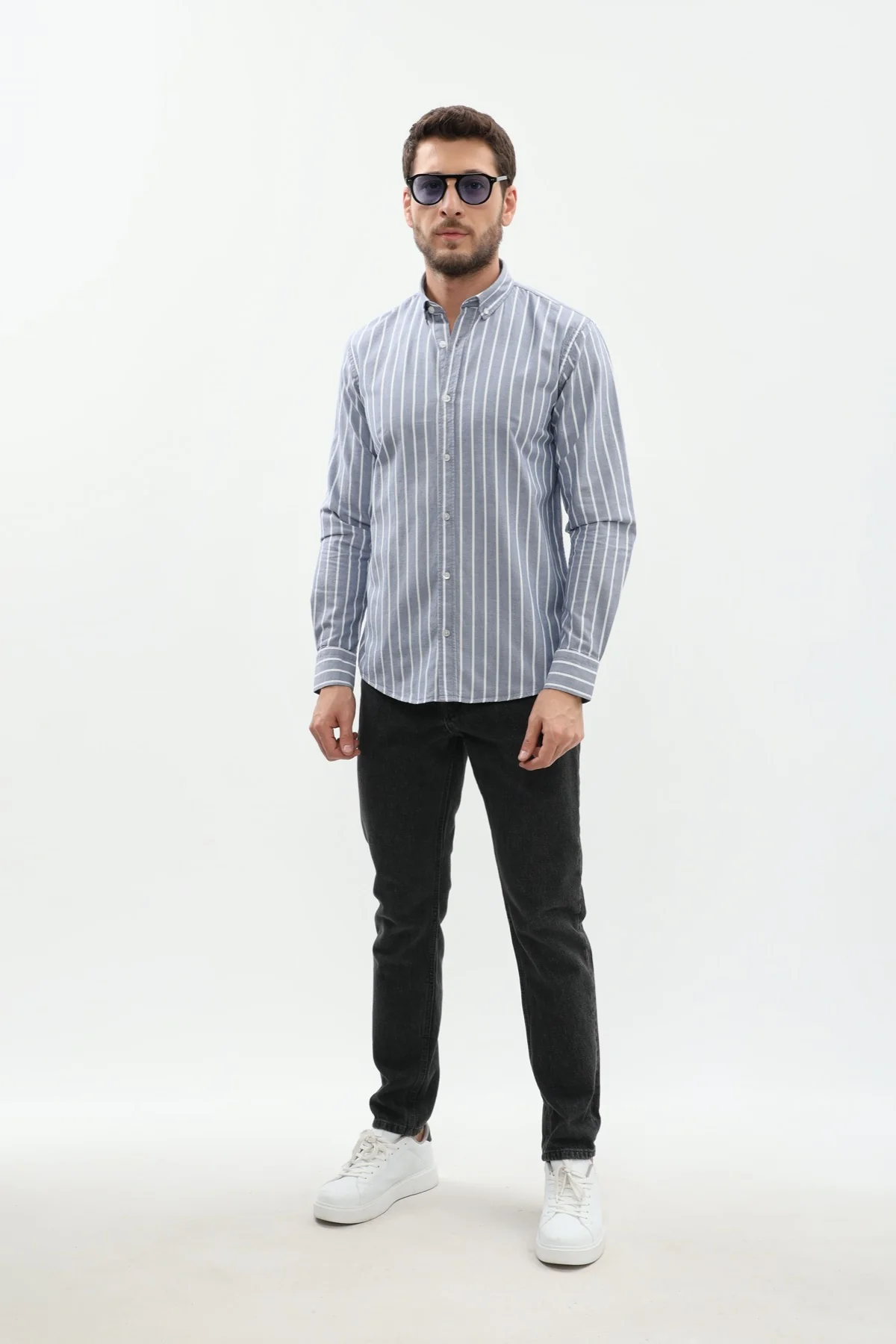 قميص مخطط بقبة بأزرار من SHIRTSPRO - لون كحلي - Image 4