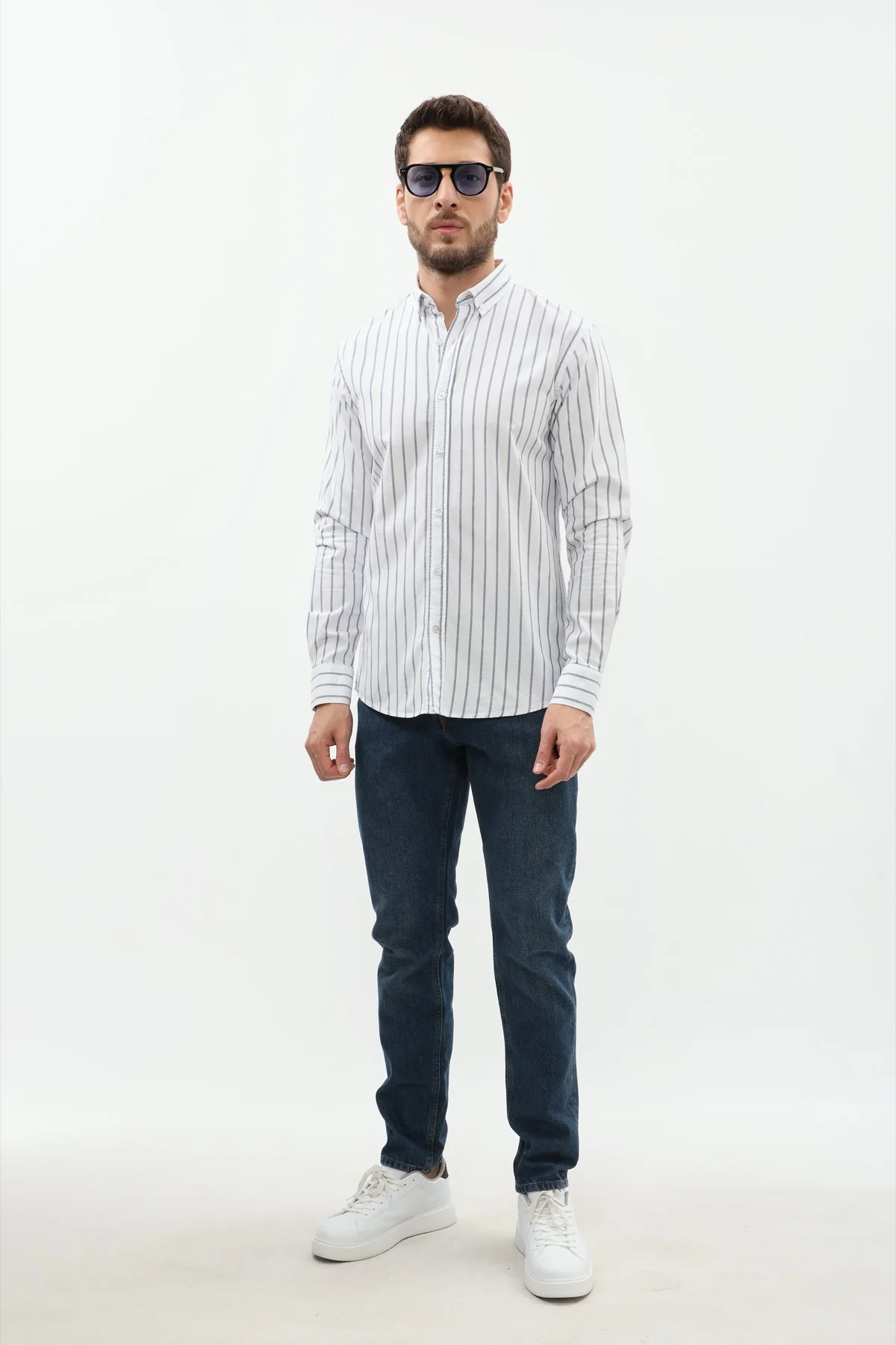 قميص مخطط بقبة بأزرار من SHIRTSPRO - لون كحلي - Image 4