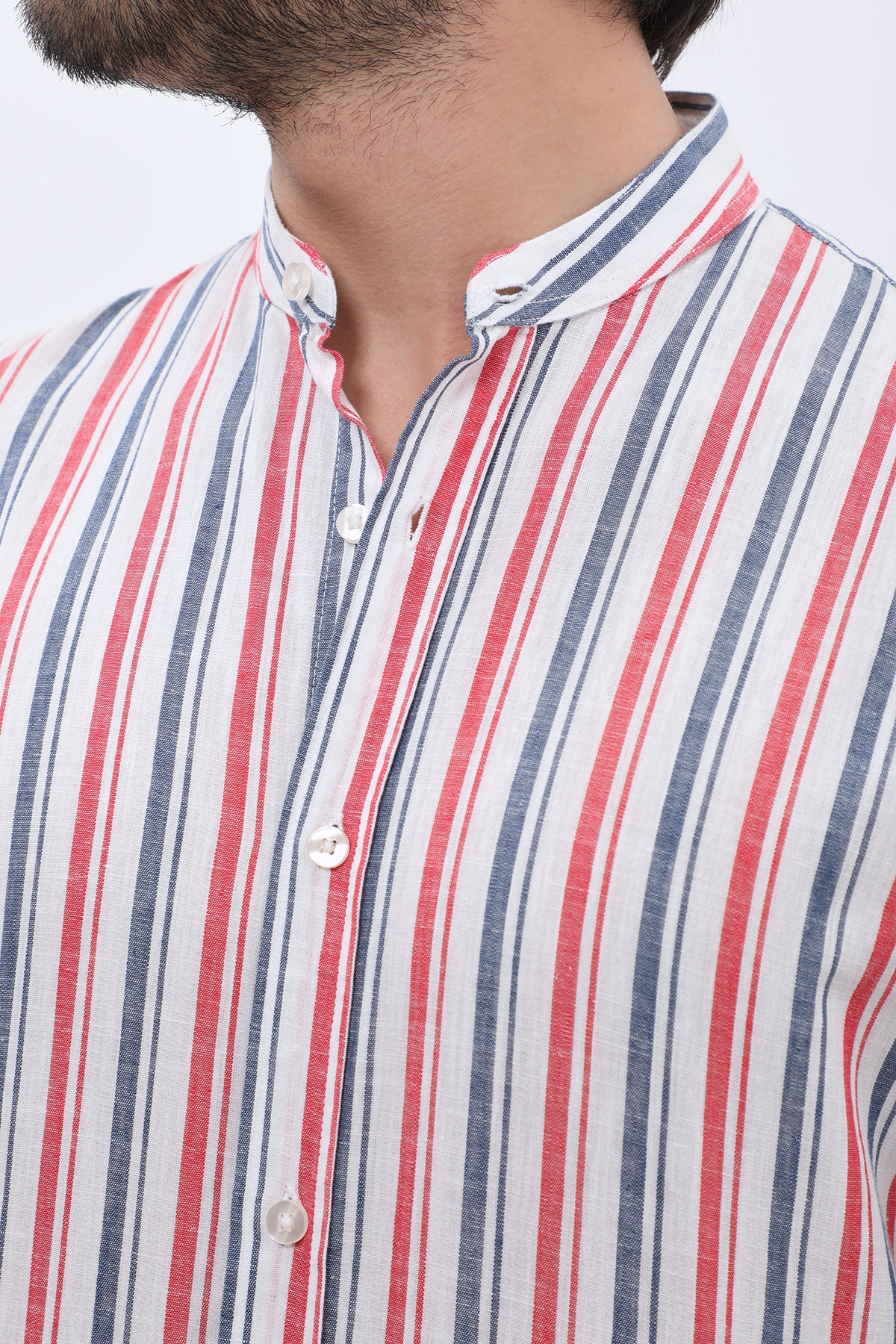 قميص مخطط بقبة ماندارين من SHIRTSPRO - لون أحمر 