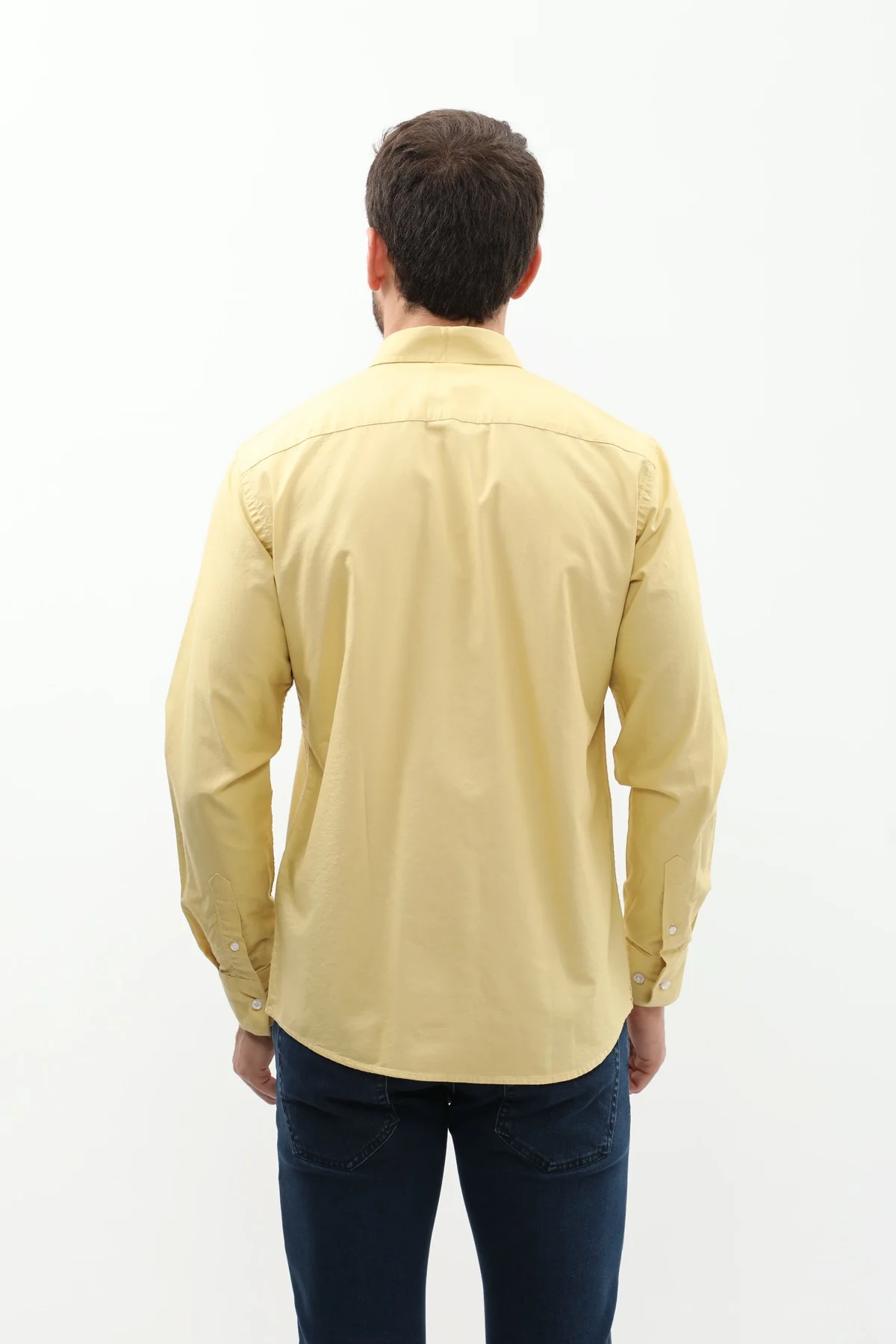 قميص أكسفورد بقبة بأزرار من SHIRTSPRO - لون أصفر باهت - Image 5