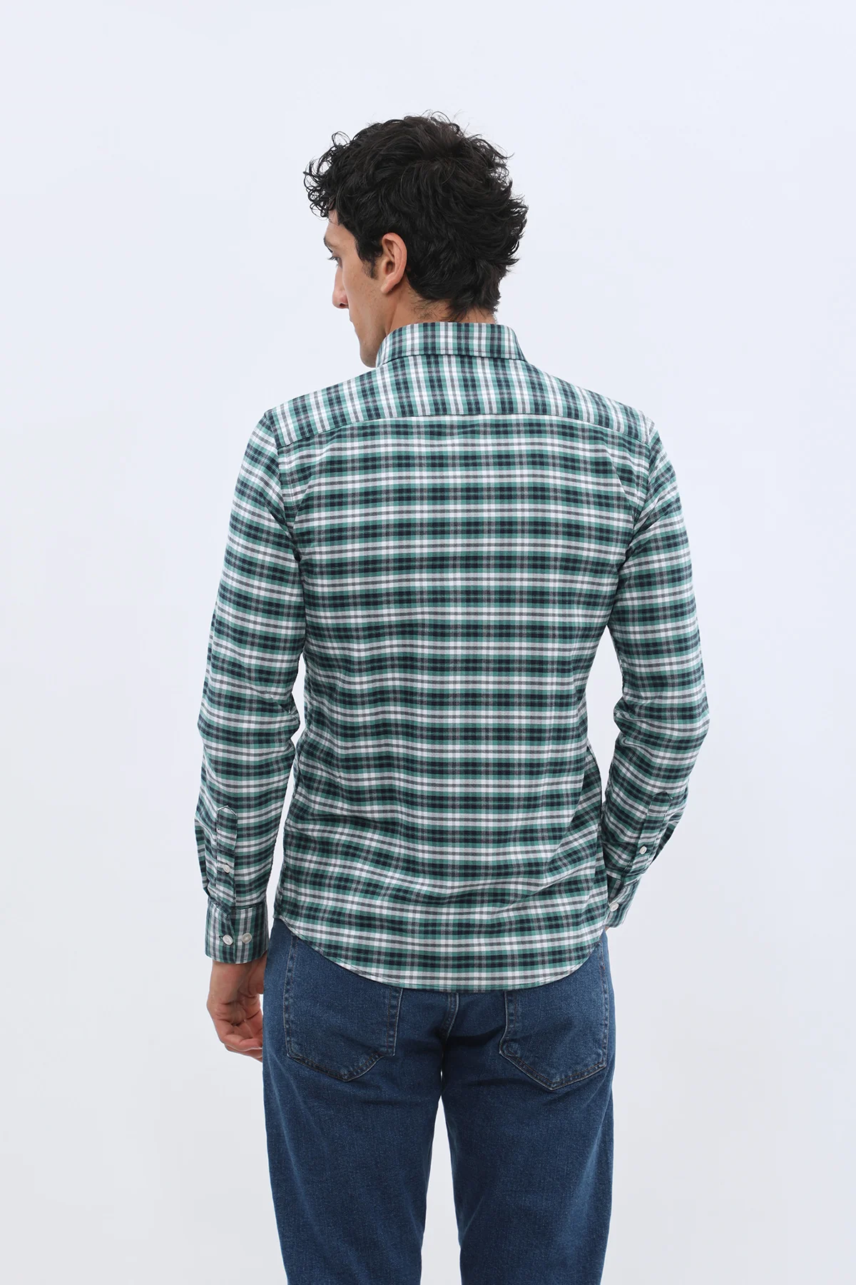 قميص أكسفورد كاروهات بقبة بأزرار من SHIRTSPRO - لون أخضر فاتح - Image 5