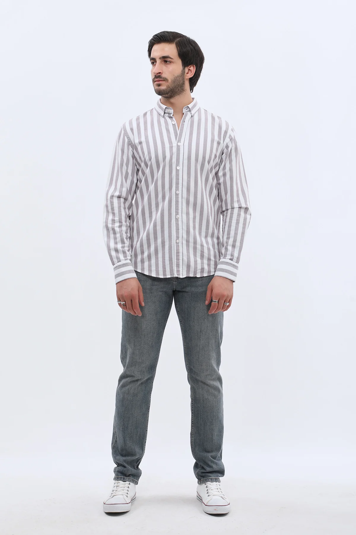 قميص أكسفورد مخطط بقبة بأزرار من SHIRTSPRO - بني فاتح
 - Image 3