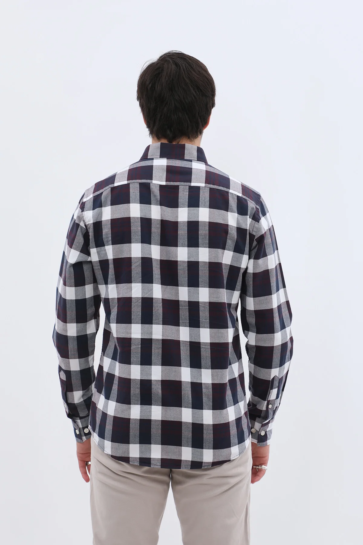 قميص أكسفورد كاروهات بقبة بأزرار من SHIRTSPRO - لون أبيض - Image 4