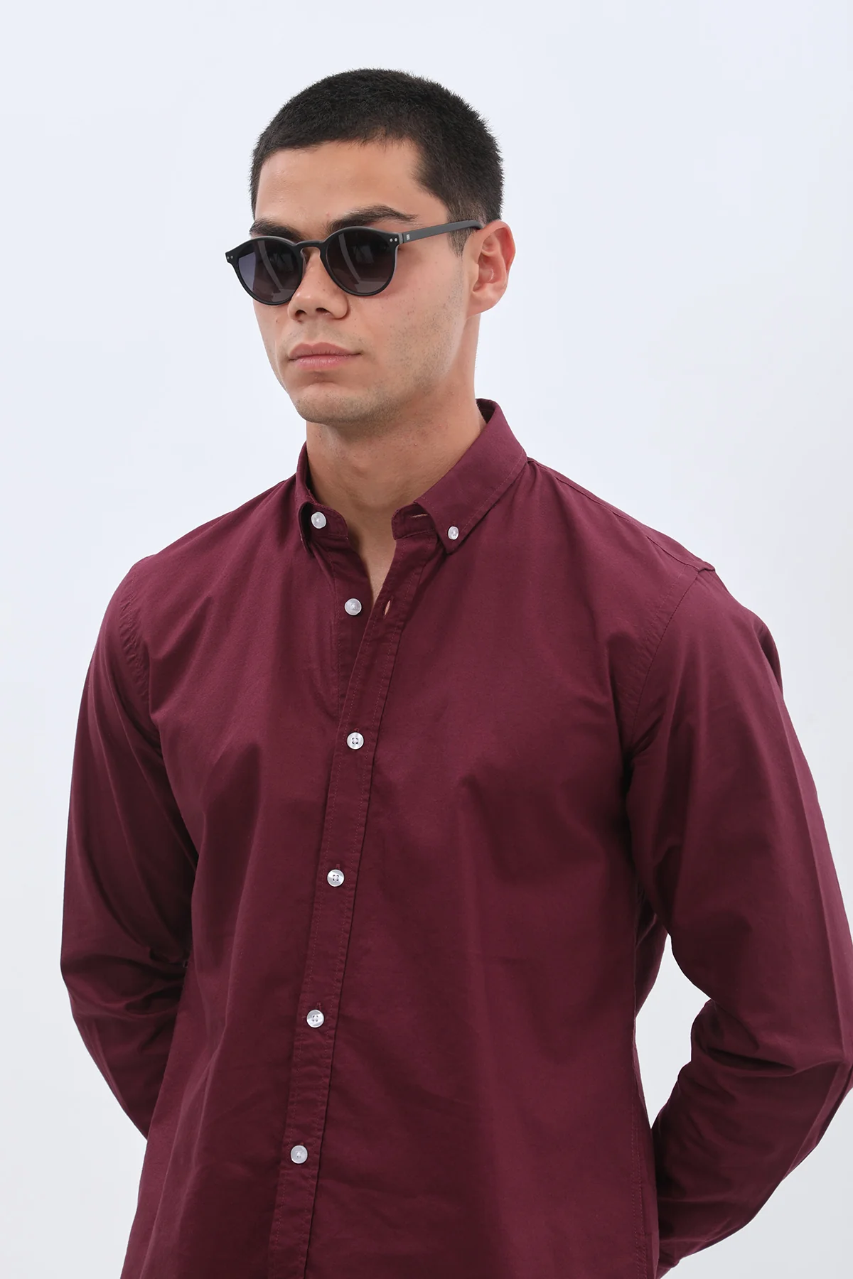 قميص أوكسفورد بقبة بأزرار من SHIRTSPRO - لون أرجواني - Image 4