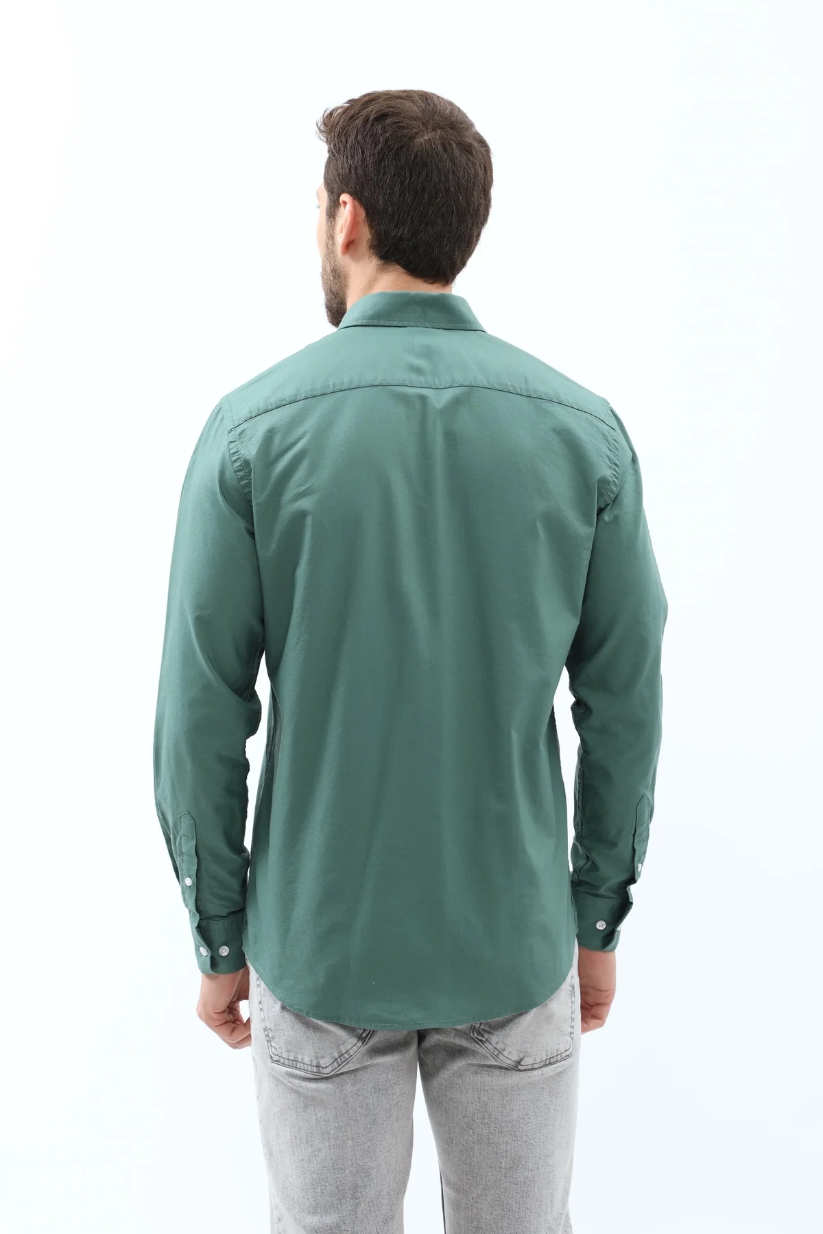 قميص أكسفورد بقبة بأزرار من SHIRTSPRO - لون أخضر رمادي - Image 5