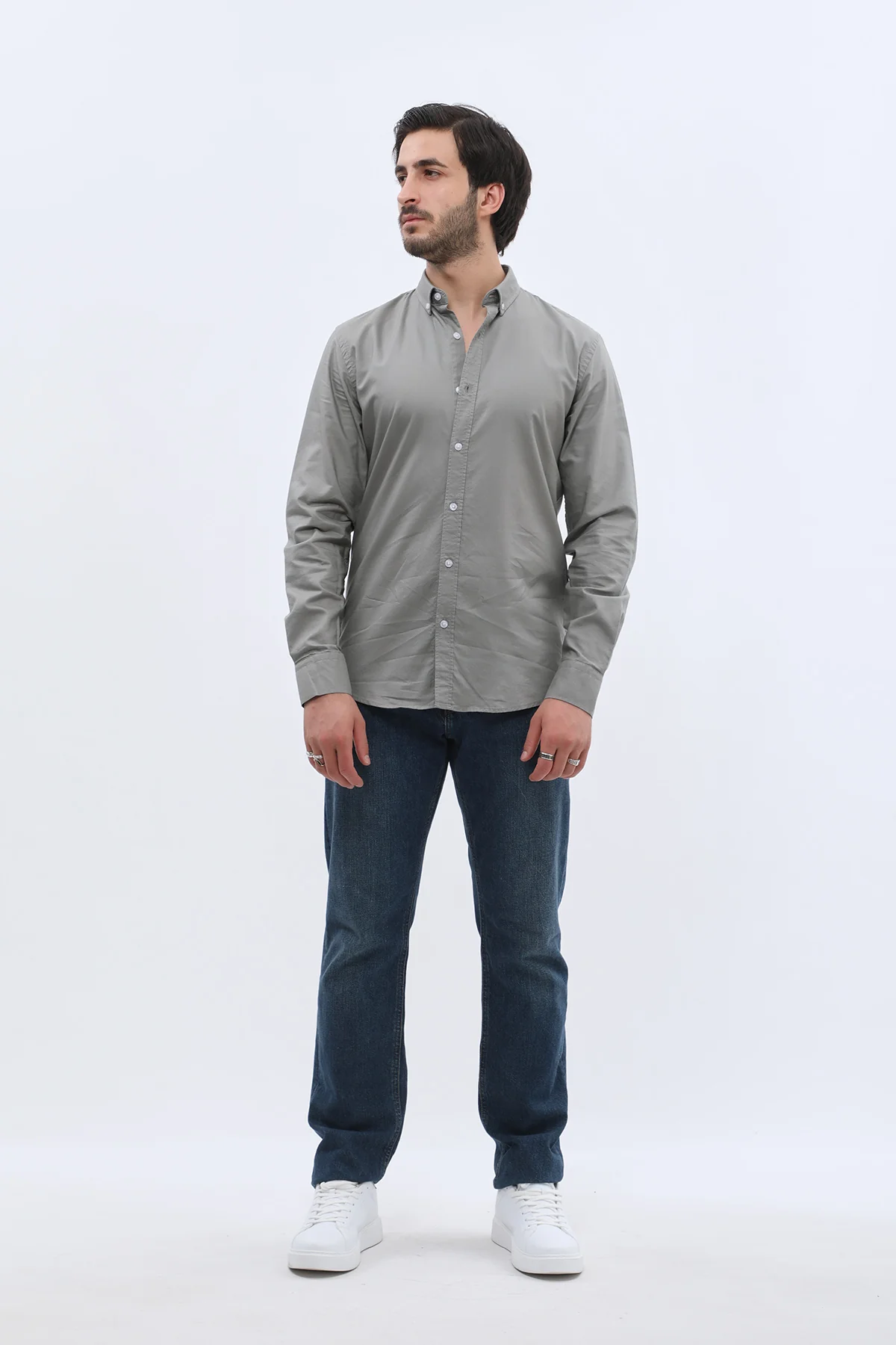قميص أوكسفورد بقبة بأزرار من SHIRTSPRO - لون رمادي باهت - Image 3