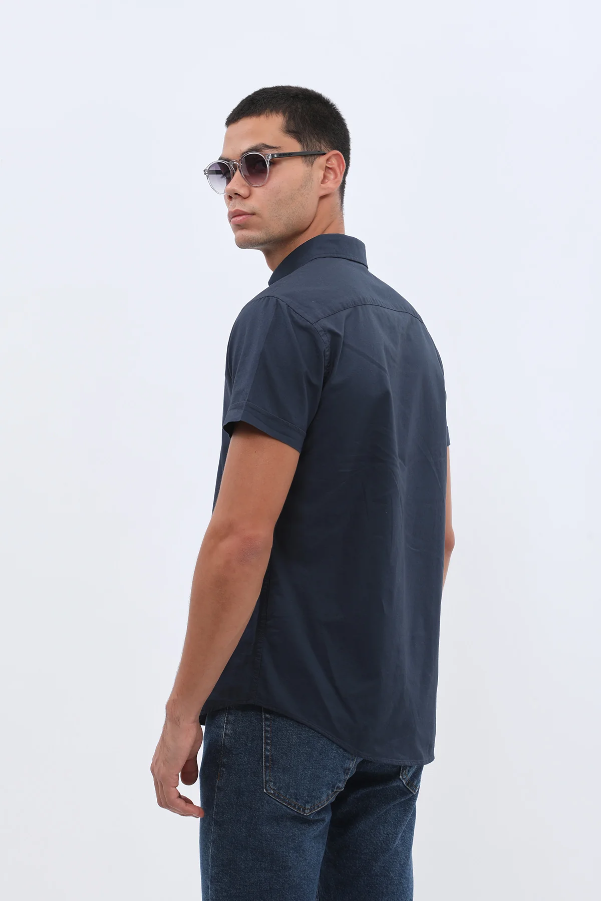 قميص أكسفورد بأكمام قصيرة وقبة بأزرار من SHIRTSPRO - لون التوت الأزرق

 - Image 4