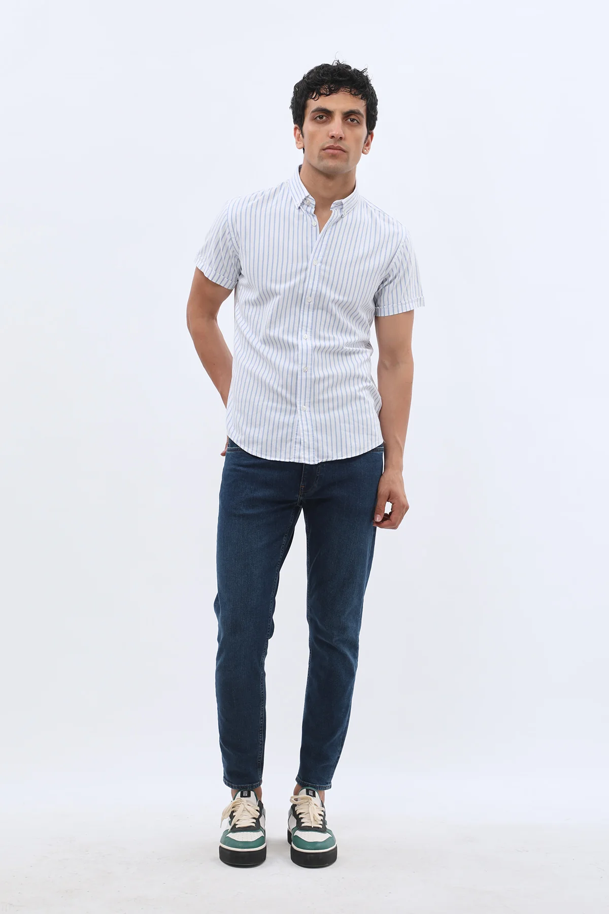 قميص أوكسفورد مخطط بأكمام قصيرة وقبة بأزرار من SHIRTSPRO - لون أزرق - Image 3