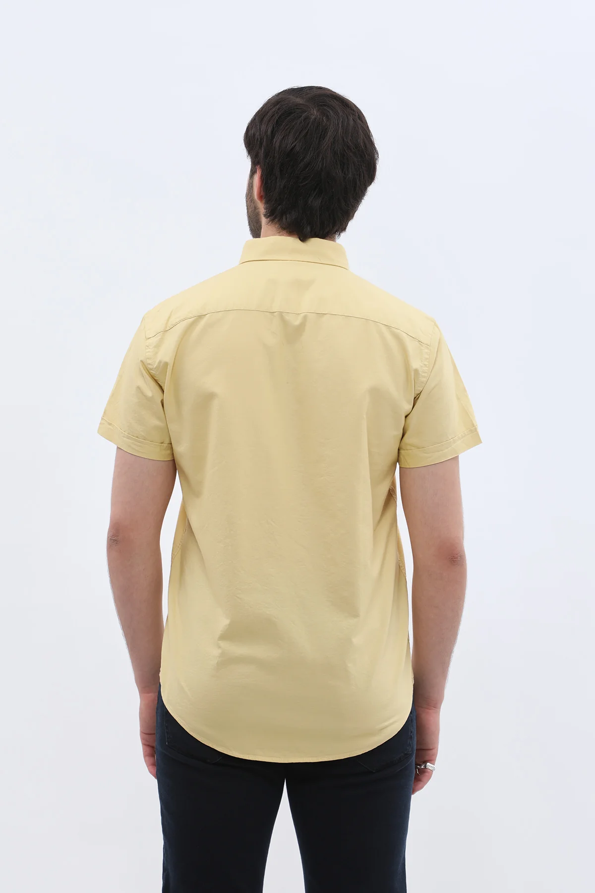 قميص أكسفورد بأكمام قصيرة وقبة بأزرار من SHIRTSPRO - لون أصفر باهت - Image 4