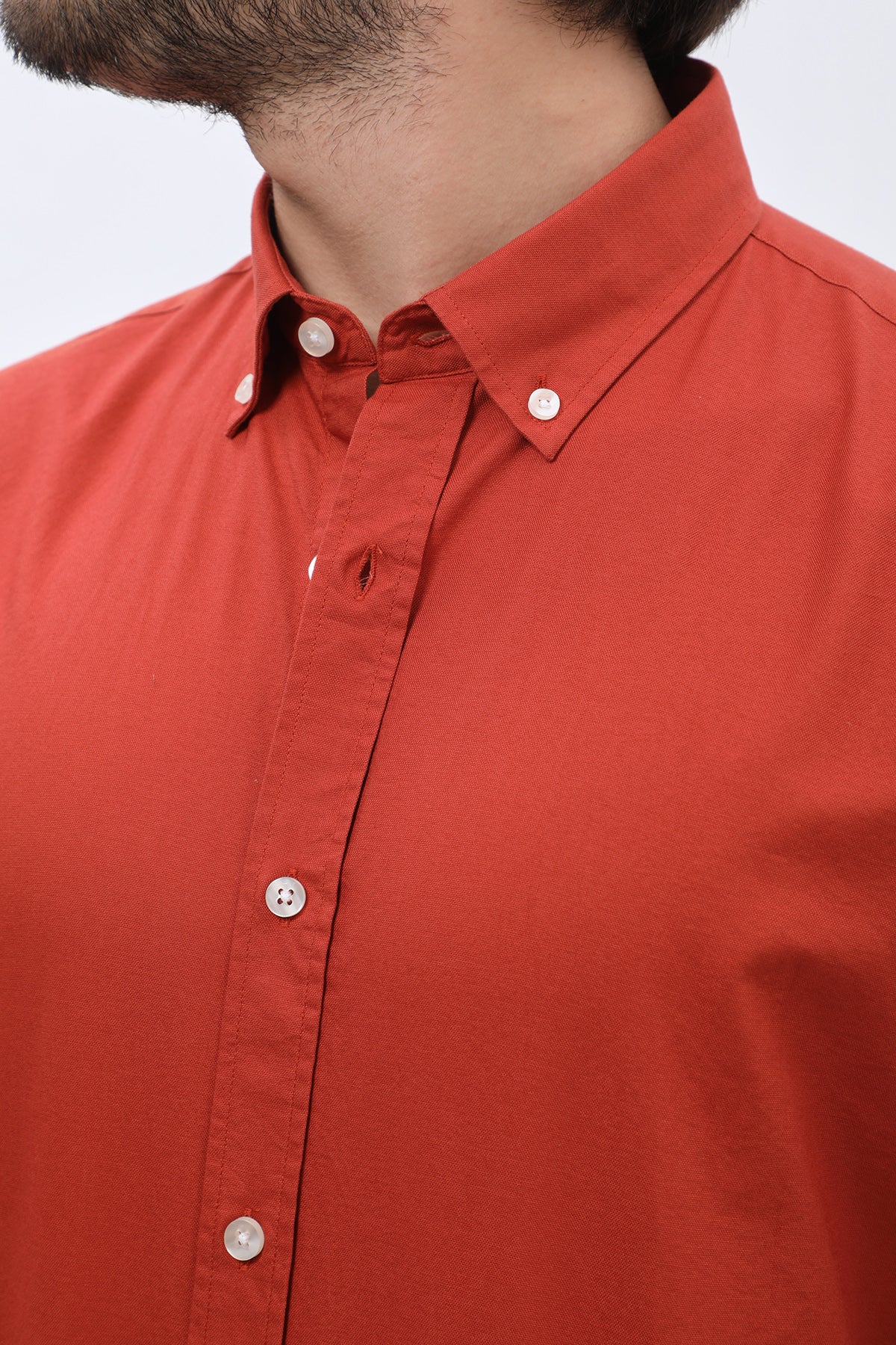 قميص أكسفورد بأكمام قصيرة وقبة بأزرار من SHIRTSPRO - لون برتقالي