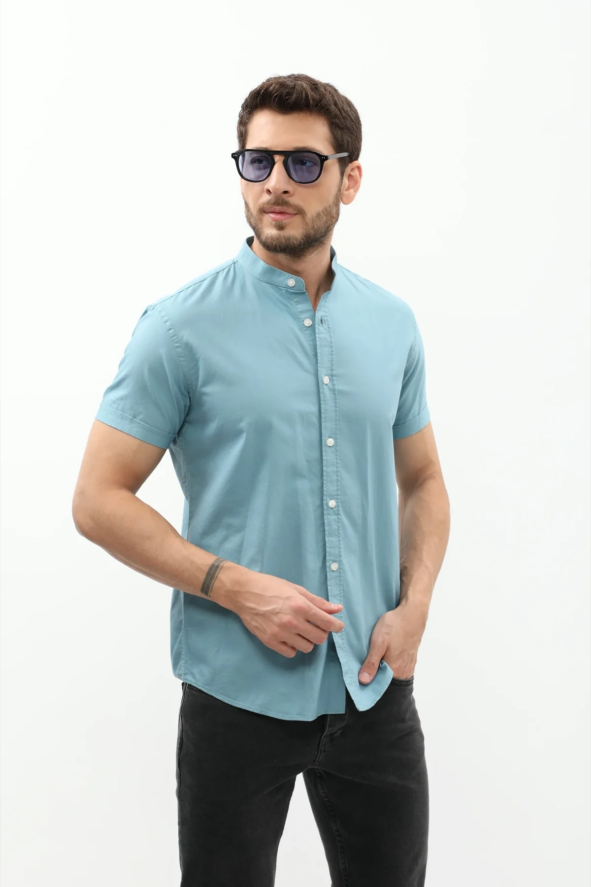 قميص أكسفورد بأكمام قصيرة وقبة ماندارين من SHIRTSPRO - لون أزرق بحري  - Image 4