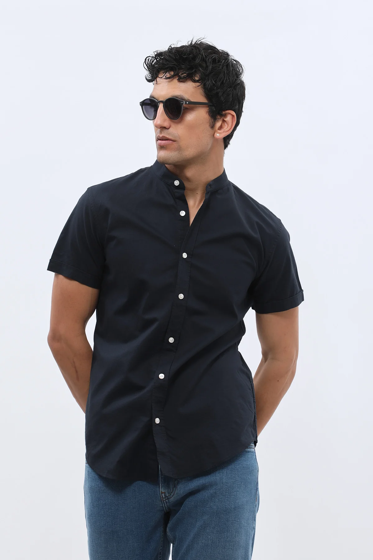 قميص أكسفورد بأكمام قصيرة وقبة ماندارين من SHIRTSPRO - لون كحلي - Image 2