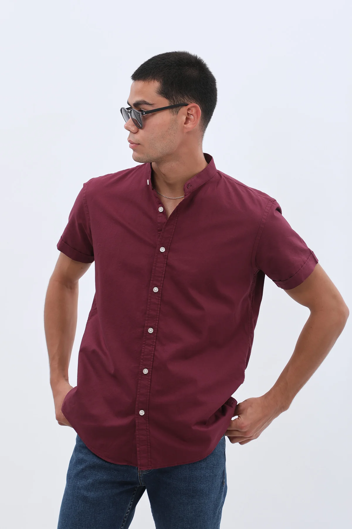 قميص أكسفورد بأكمام قصيرة وقبة ماندارين من SHIRTSPRO - لون أرجواني - Image 2