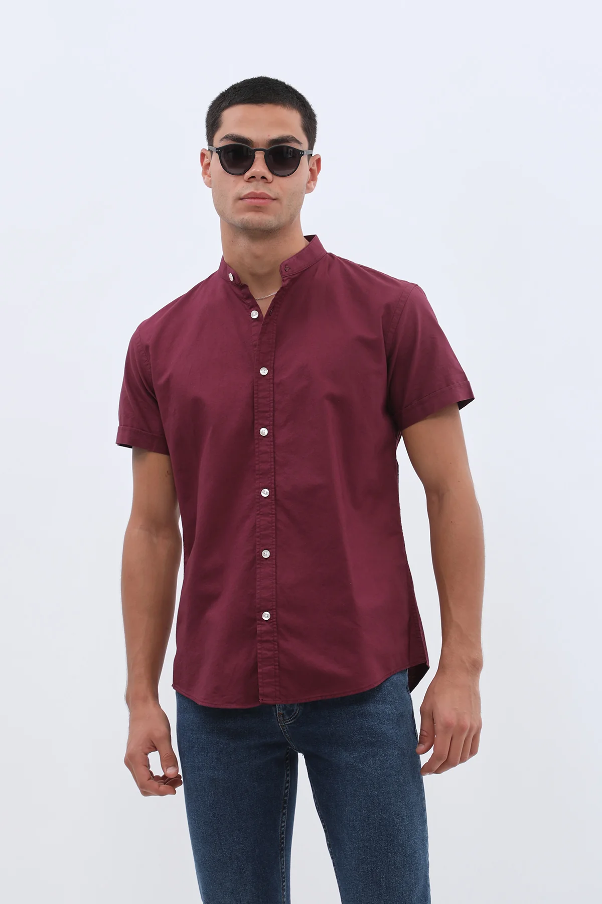 قميص أكسفورد بأكمام قصيرة وقبة ماندارين من SHIRTSPRO - لون أرجواني - Image 3