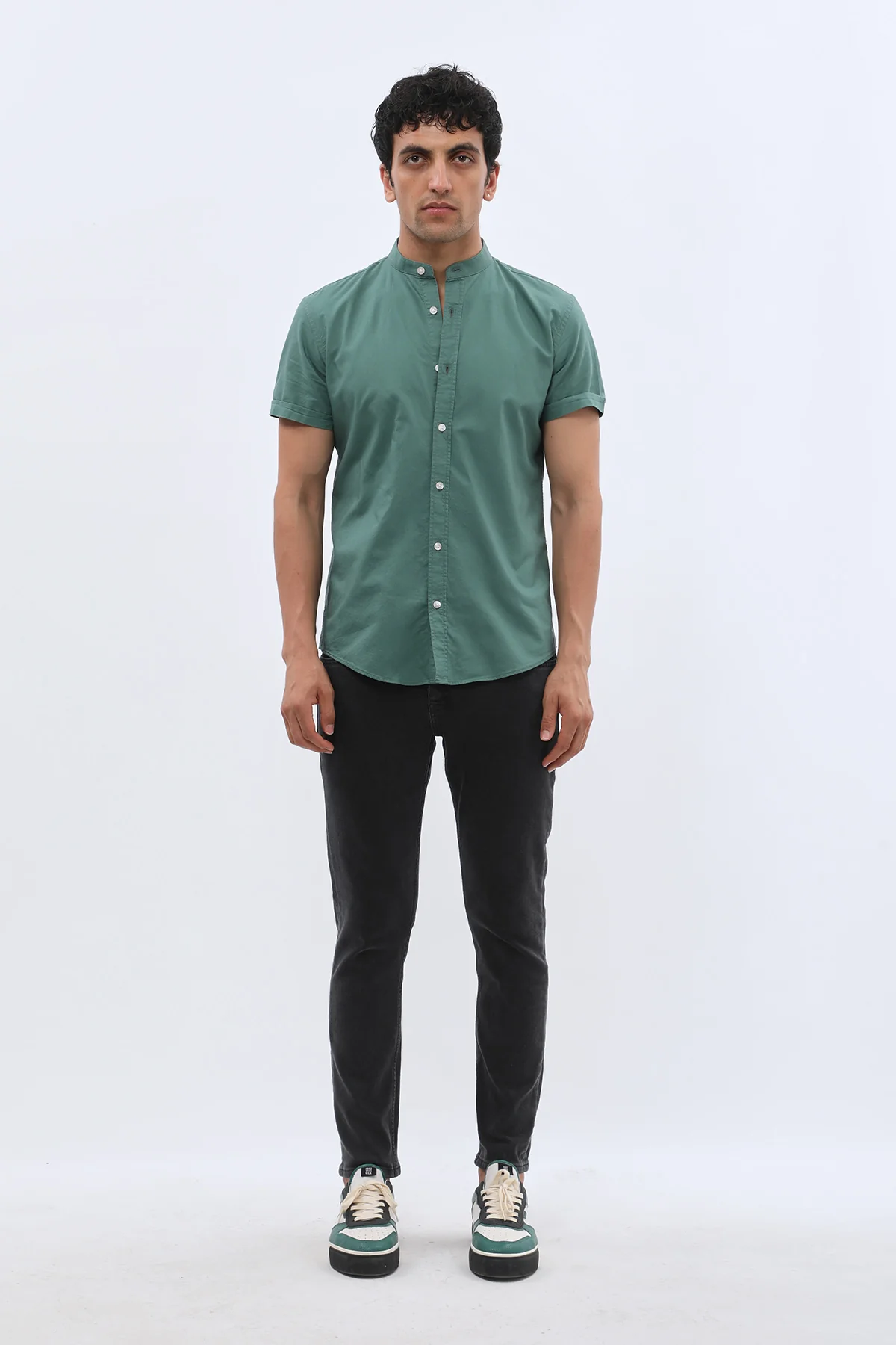 قميص أكسفورد بأكمام قصيرة وقبة ماندارين من SHIRTSPRO - لون أخضر رمادي - Image 3