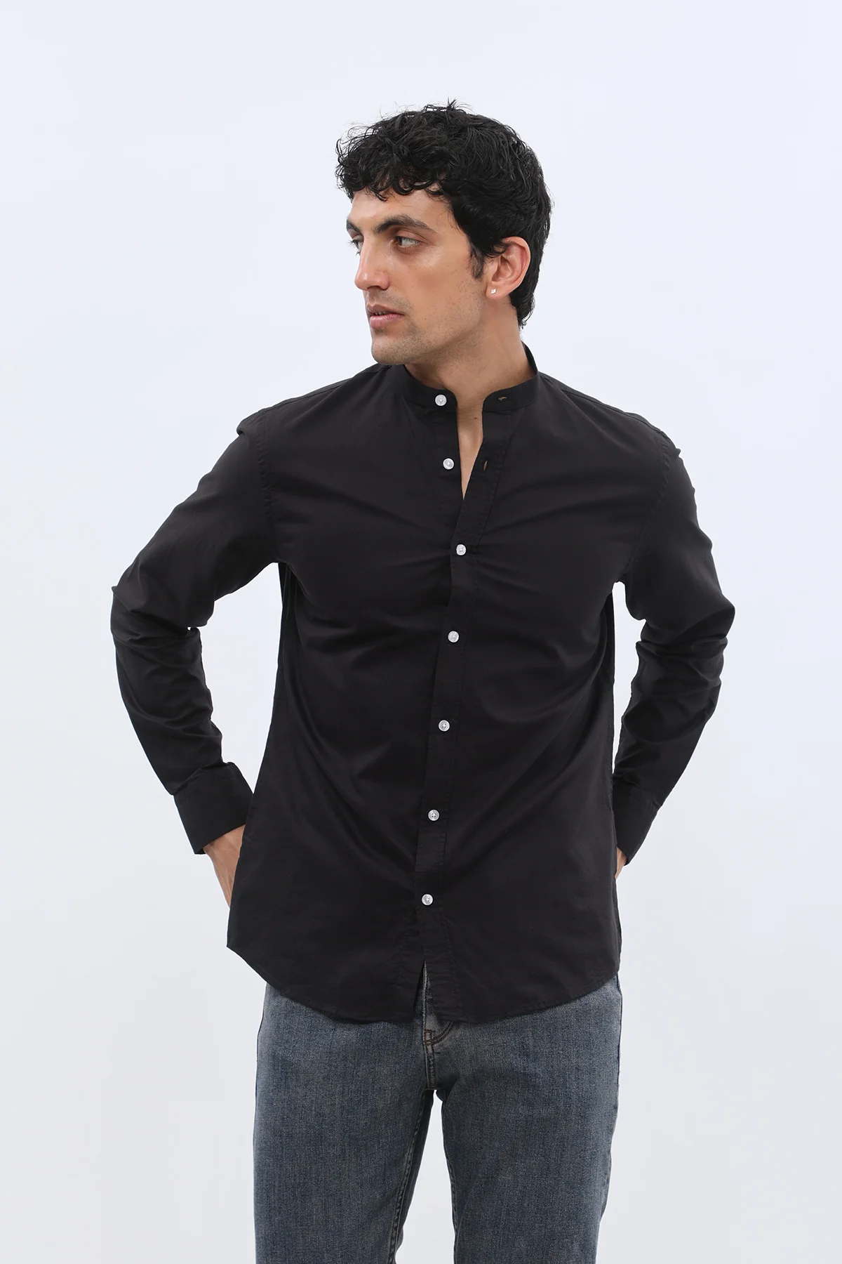 قميص أوكسفورد بقبة ماندارين من SHIRTSPRO - لون أسود
 - Image 3
