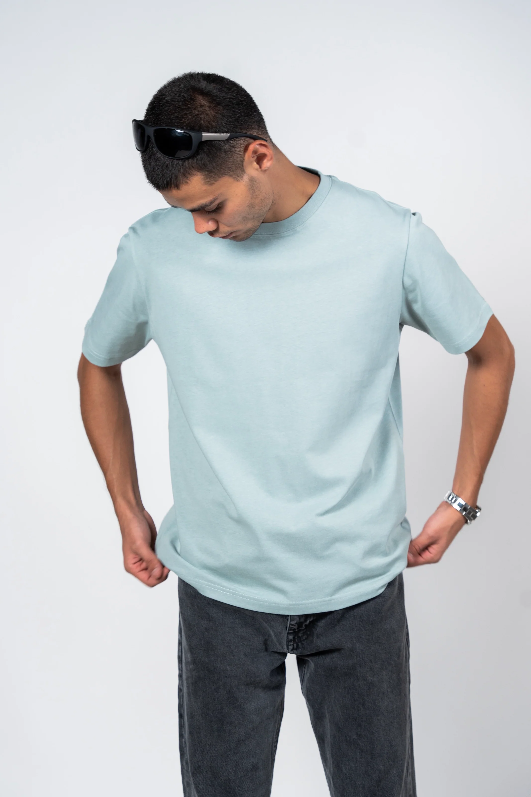 تيشيرت قطن 100% من SHIRTSPRO - لون أخضر فاتح - Image 3